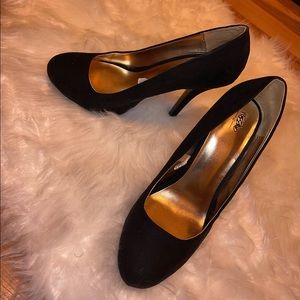 Mossimo Black Suede Pumps